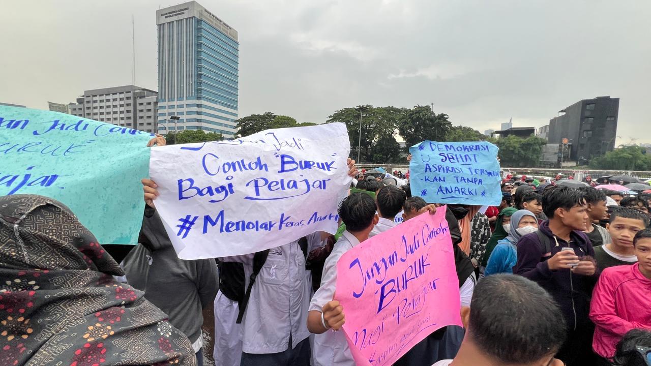 Aliansi Masyarakat Solidaritas Indonesia (ASRI) Aliansi Masyarakat Solidaritas Indonesia (ASRI)